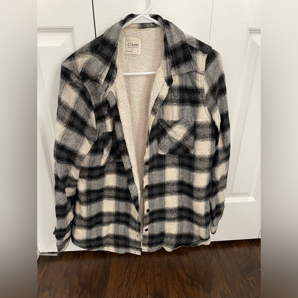 Women’s Ci Sono plaid collection shacket with Sherpa lining